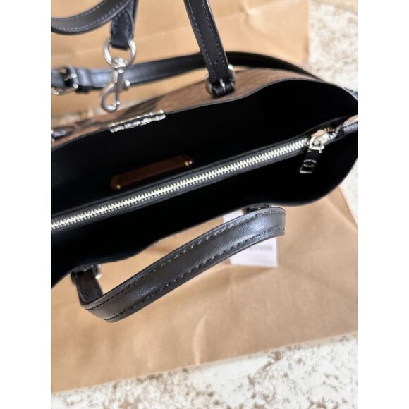 NWT Coach Mollie Tote Bag 25 In Signature Canvas With Bow Print CZ767 - Picture 4 of 14